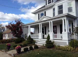 498 E High St, Manchester, NH 03104