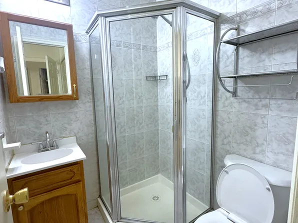 12-28 31st Drive image 16 of 16