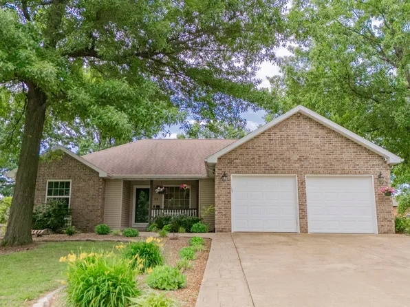 310 W Vern Avenue, Stockton, MO 65785