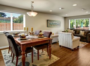 20005 Poplar Way UNIT 12, Lynnwood, WA 98036