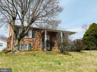 124 Rawlings Rd, Gaithersburg, MD 20877