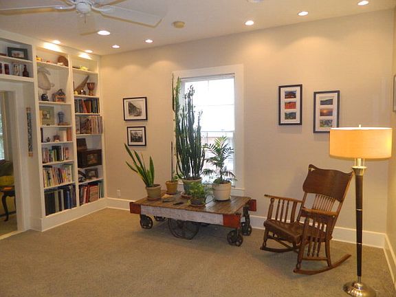 2nd image of 1106 F St