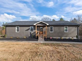 203 Church St S, Stoneville, NC 27048