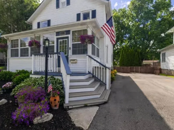 86 Church St, Victor, NY 14564