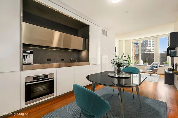 Rented by Compass | media 16
