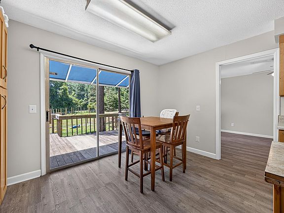 5th image of 1118 Pepper Ridge Dr