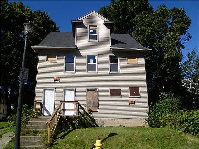 1st image of 116-118 Fairbanks St