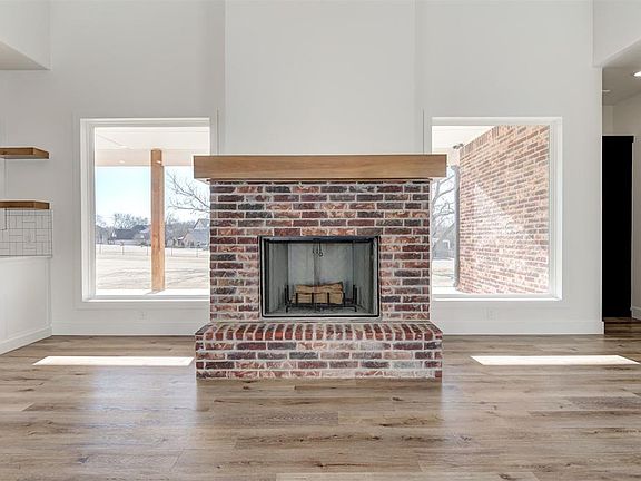5th image of 10071 Lacewood Dr