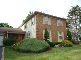 1132 W Mallard Dr, Palatine, IL