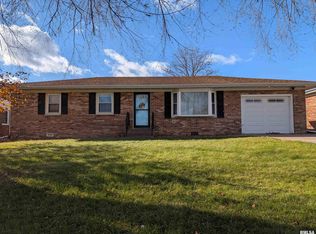 3707 15th St D, Moline, IL 61265