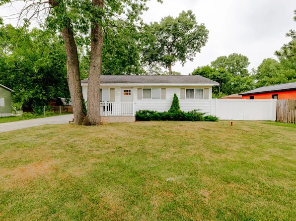 5769 Lane Ave, Muskegon, MI 49442