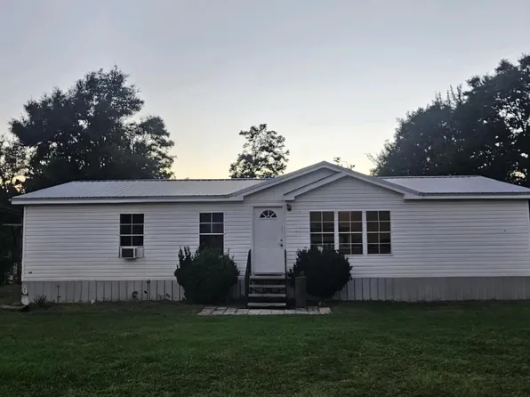 17627 Koerner Rd, Youngstown, FL 32466