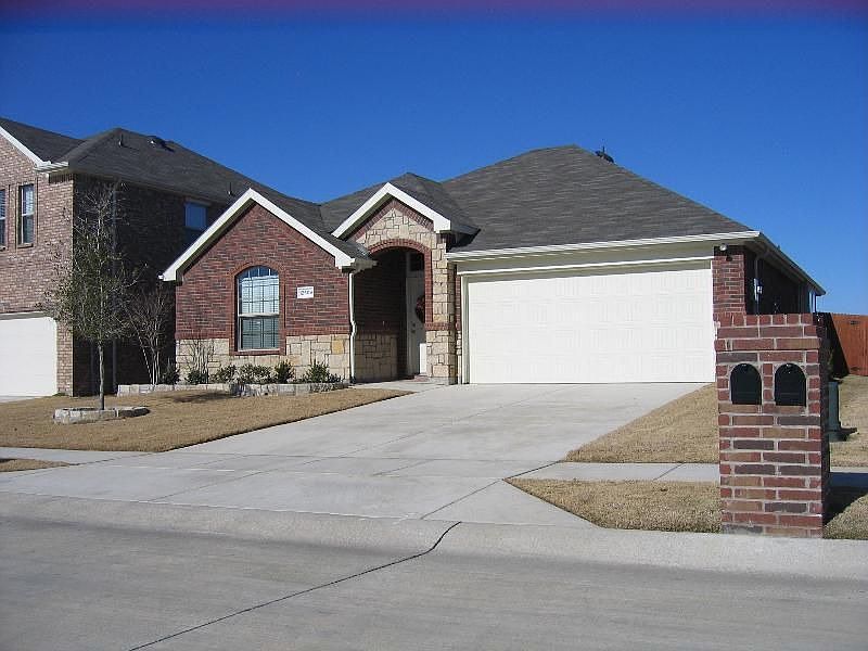 1st image of 12412 Meadow Landing Dr