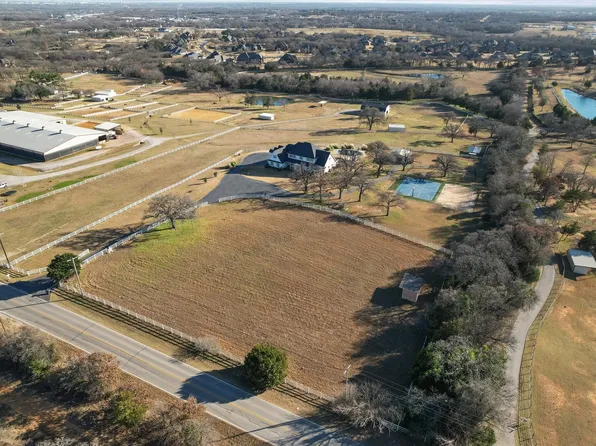 6056 Bennett Lawson Rd, Mansfield, TX 76063