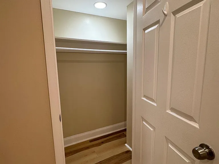 13816 Piscataway Dr — Photo 16