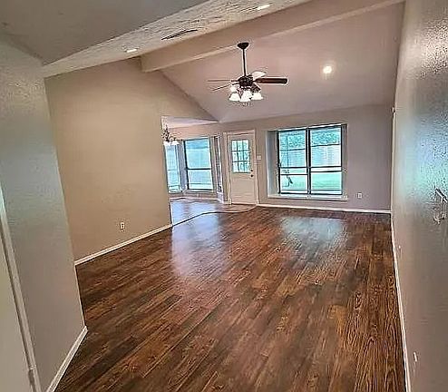 4th image of 20027 Faye Oaks Dr