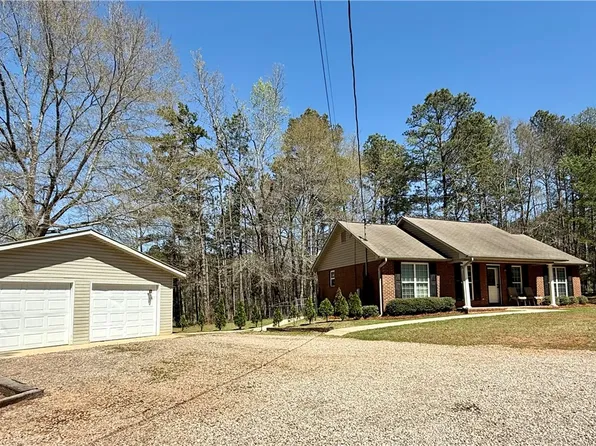 2612 Pear Tree Rd, Waverly, AL 36879