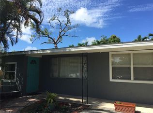 3820 Coconut Cir S, Naples, FL 34104