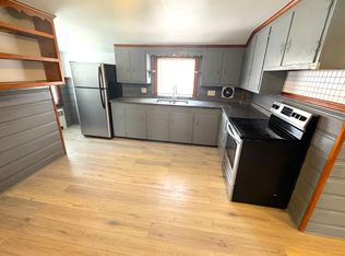10 Thompson St #2, Warren, RI 02885