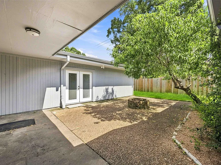 6215 Queensloch Dr — Photo 34