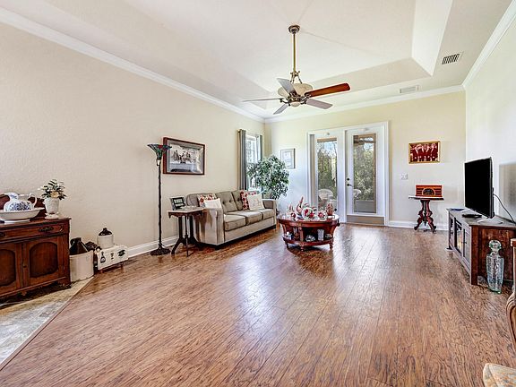 4th image of 4129 Judith Ave #40