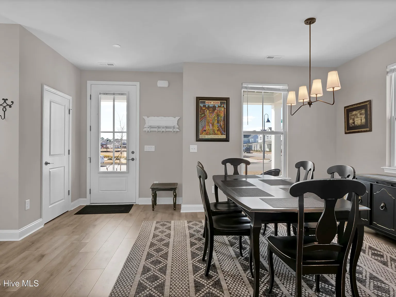 3 bed, 2.5 bath, $2,795 — Photo 3