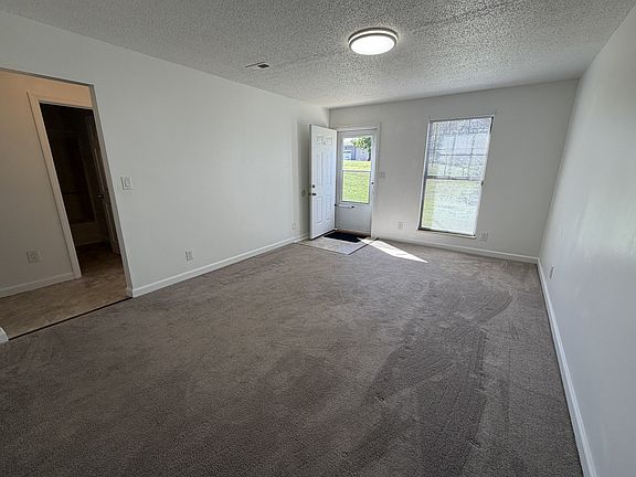 2nd image of 144 Mason St #4