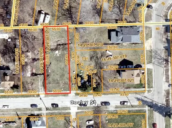 22 Cooley St, Pontiac, MI 48341