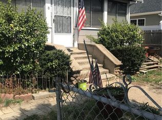 8 Cooper Dr, Nanuet, NY 10954