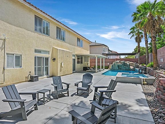 5th image of 7653 Calm Passage Ct