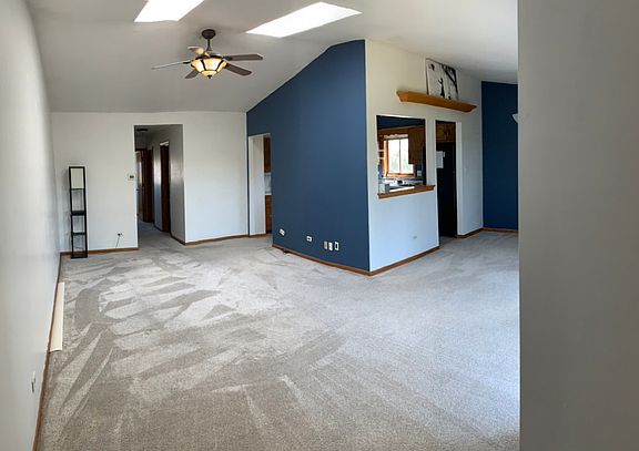 4th image of 15803 S 76th Ave #G3d