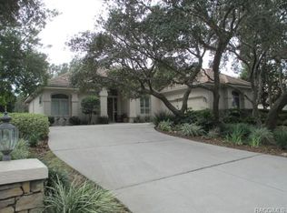 3026 N Caves Valley Path, Lecanto, FL 34461