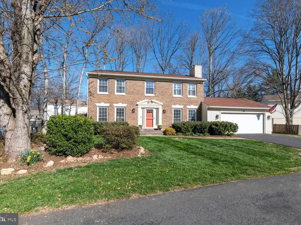 10233 Marshall Pond Rd, Burke, VA 22015