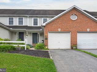 4072 Laurel Ln, Mount Joy, PA 17552