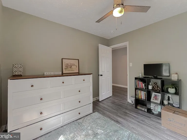 48221 Keel Dr — Photo 27