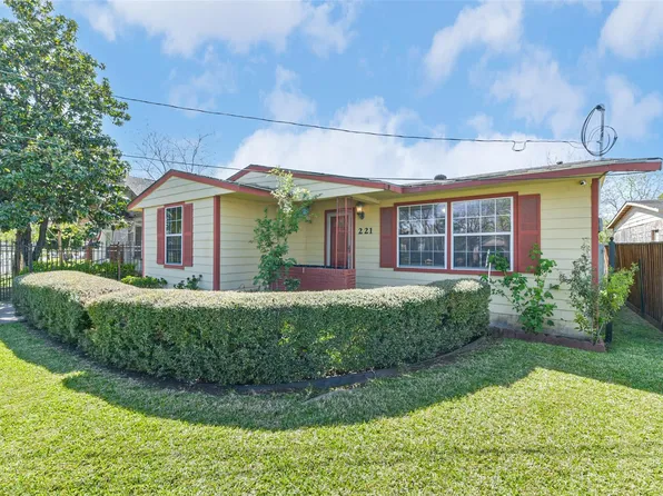 221 N Hagerman St, Houston, TX 77011