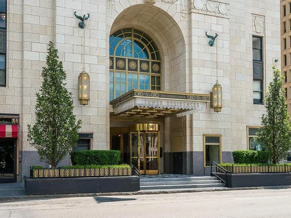 50 W Broad St #2702, Columbus, OH 43215