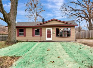 321 Dundee Dr, Lockport, IL 60441