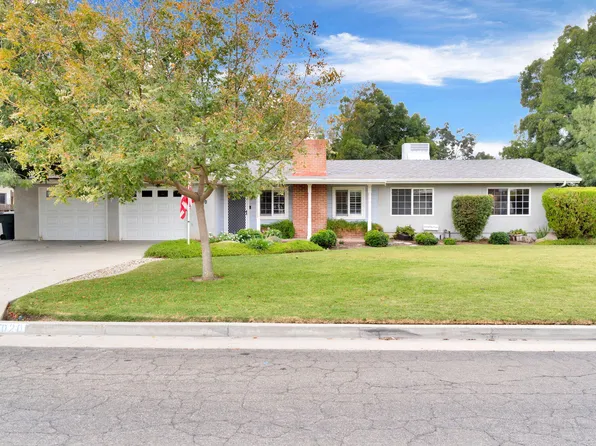 2020 Short Drive, Hanford, CA 93230