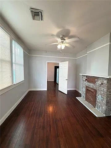 3 bed, 1.0 bath, 1020 sqft, $1,650 — Photo 4