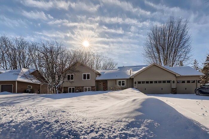 1st image of 1040 Mallard Ln