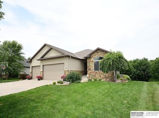 9510 Clear Sky Rd, Lincoln, NE 68505