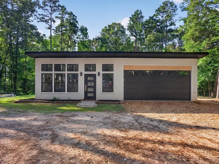 15315 FM 850 — Photo 4