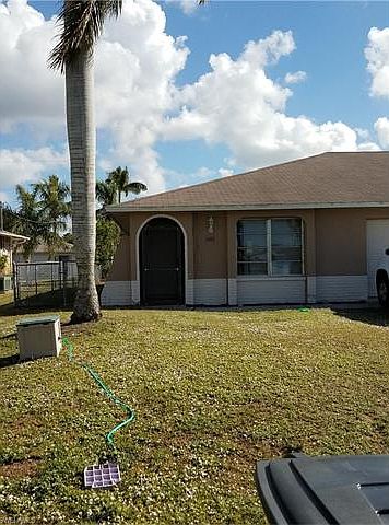 1st image of 1431 SE 23rd Pl