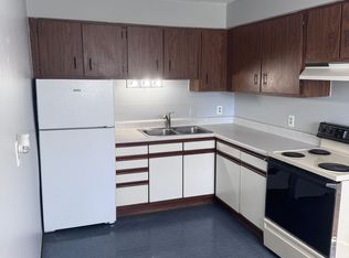 2828, Davenport, IA 52804