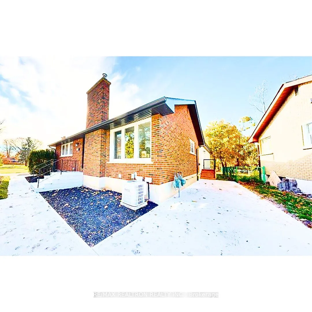 Building Photo - 77 Godfrey Dr