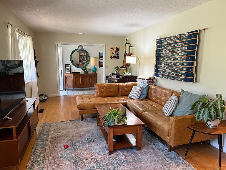 923 W Crest Rd — Photo 22