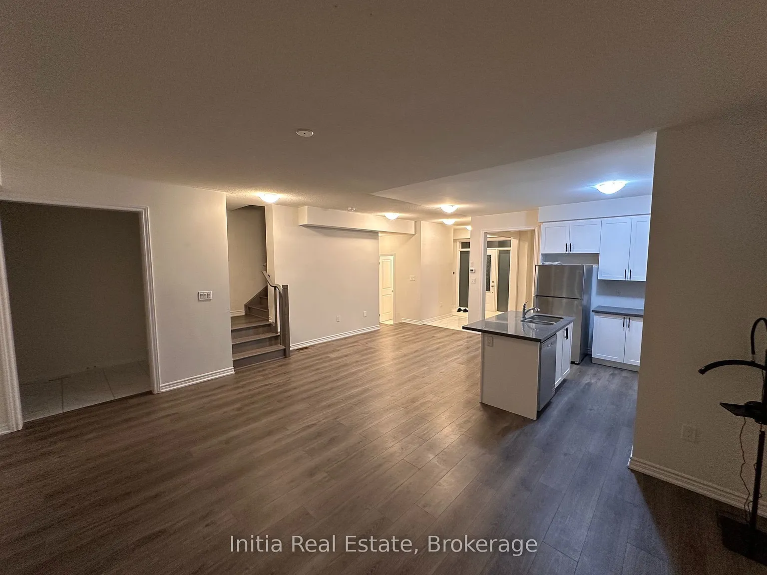 5 bed, $2,800 — Photo 3