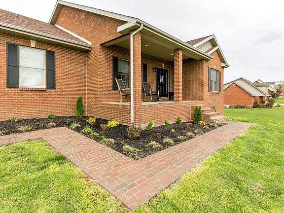 5th image of 2048 Osborne Rd