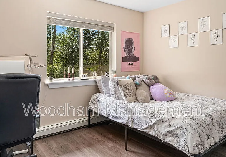 306 Golden Valley Dr — Photo 21